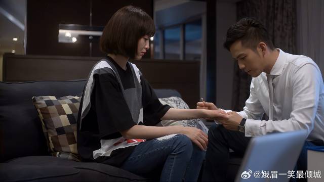 赵默笙生气何以琛不公开结婚，结果有点帅