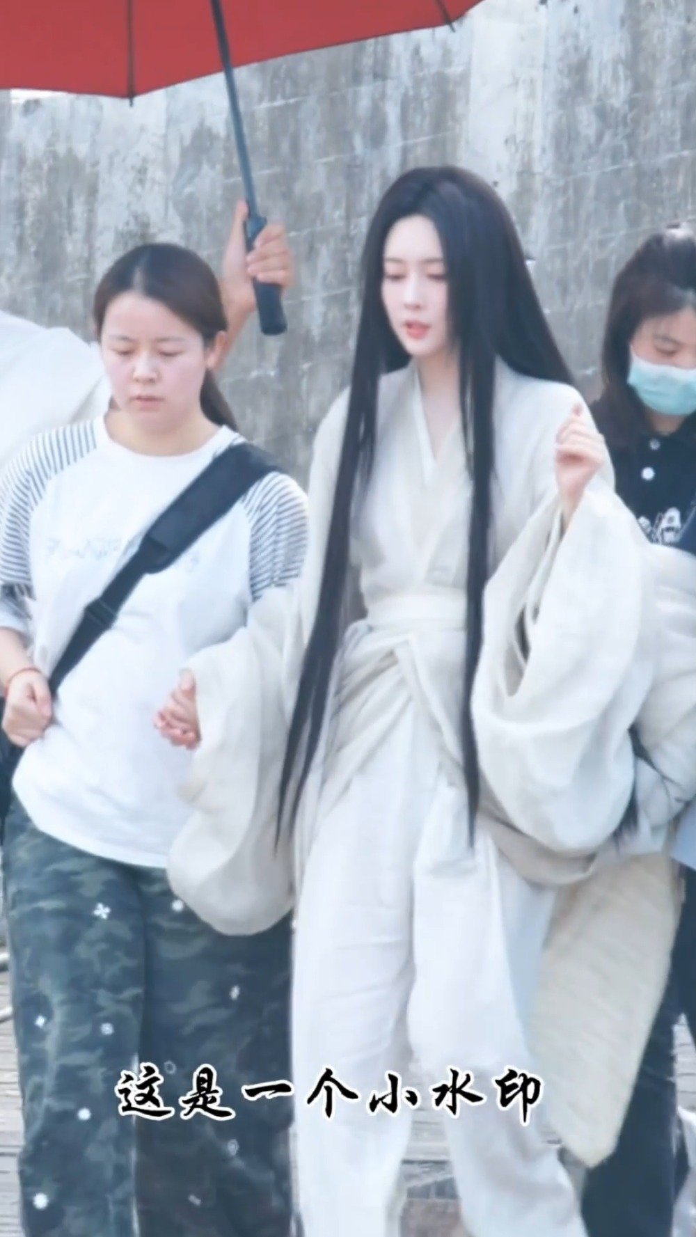 孟子义将门独后今天路透 越素越美的沈妙啊！