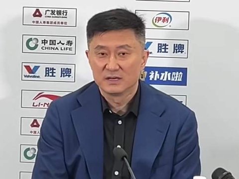 广东被淘汰采访！杜锋亲承没遗憾点11冠，再提年轻球员，奎因不甘