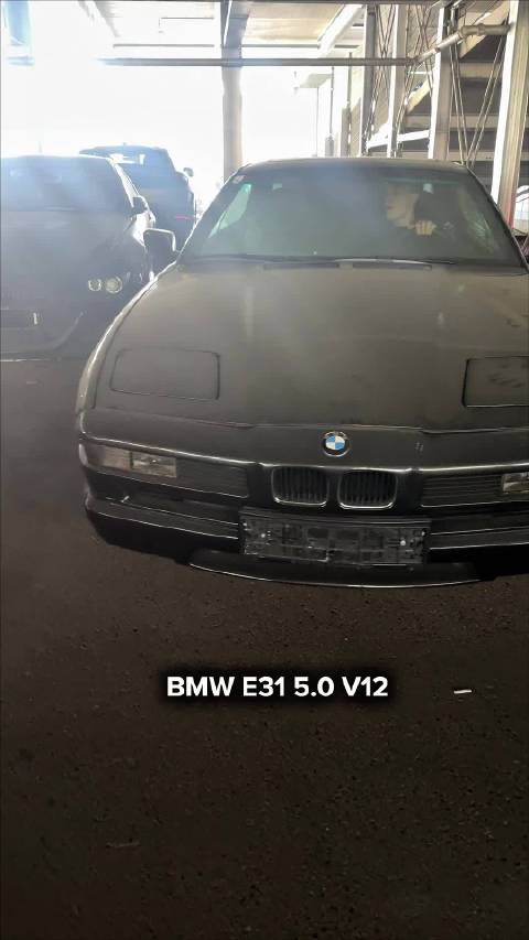 BMW 850 E31 5.0 V12引擎