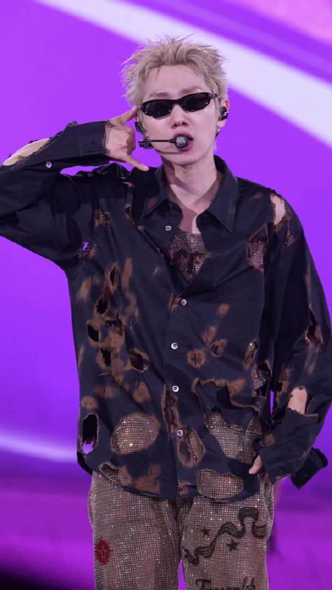 汪苏泷郑州演唱会深夜电话引热议