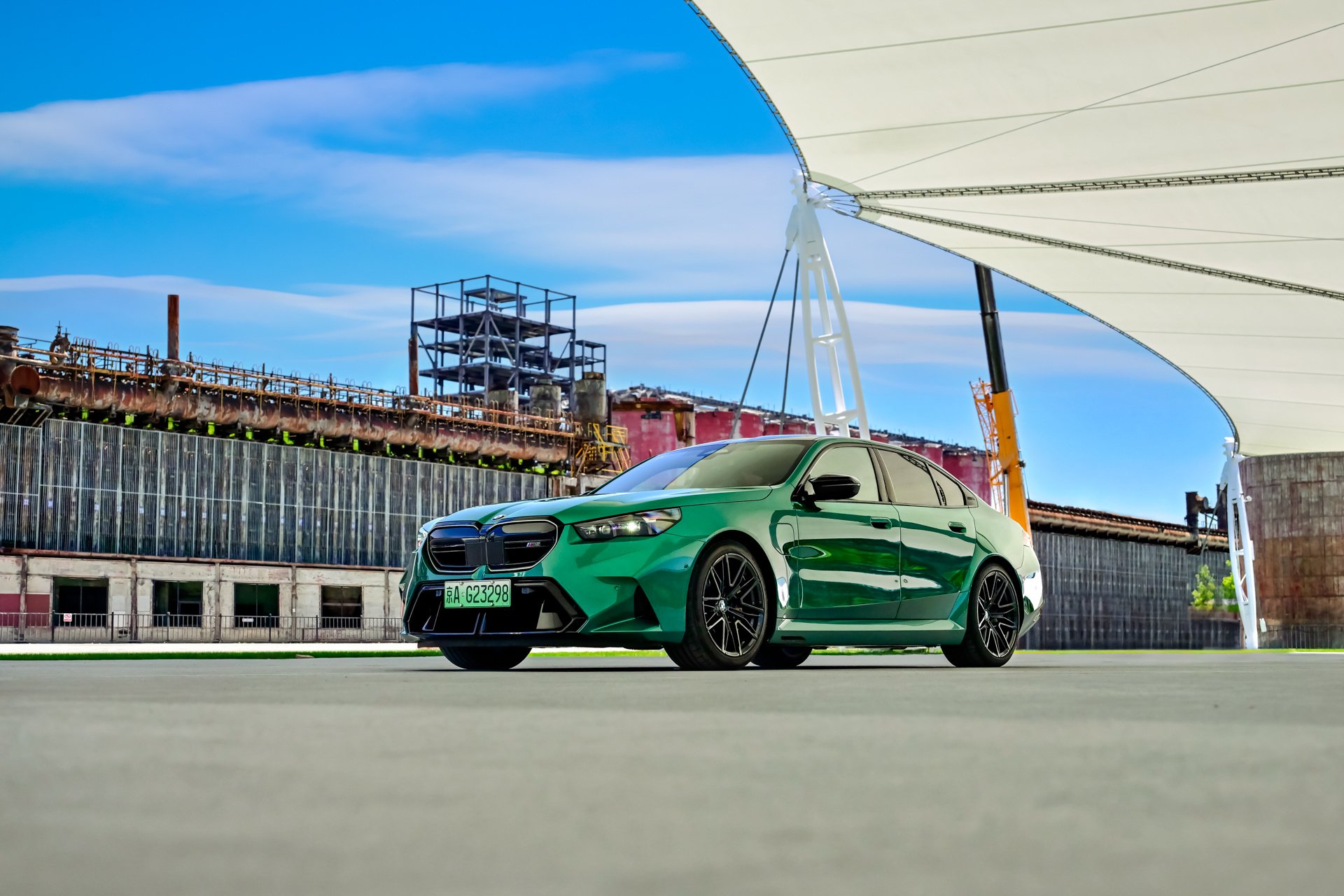 V8双涡轮增压+插电，是坚持还是妥协？试驾BMW M5！ | BitAuto