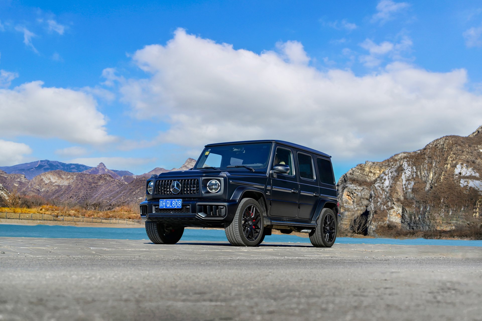 V8加电,令节能与性能兼备!试驾梅赛德斯-AMG G63