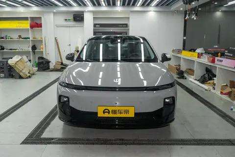 11万级纯电轿跑，激光雷达+自泊车，零跑B01实力如何？