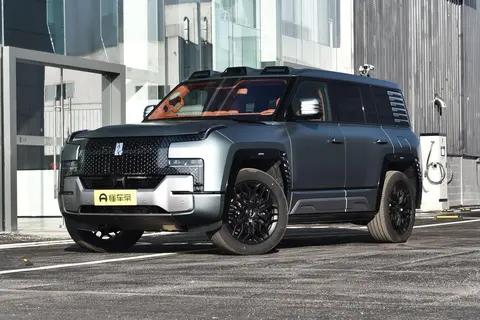 比亚迪又出爆款？仰望 U8 这款大型豪华越野车，处处都是\"黑科技\"