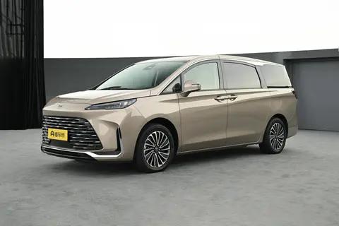 实测别克GL8 PHEV!零补能破吉尼斯,家用商务通吃,续航真不慌