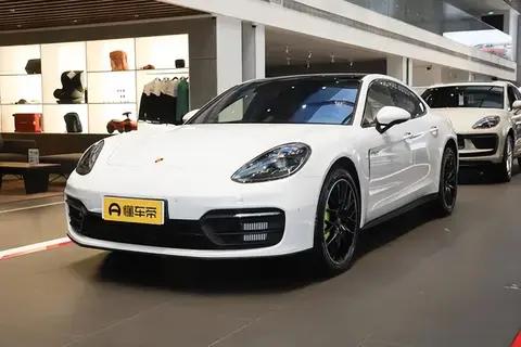 纯电续航44km,定位大型车,Panamera E-Hybrid怎么样?