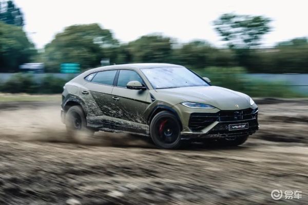 Urus SE双离合_驾驶模式_续航里程