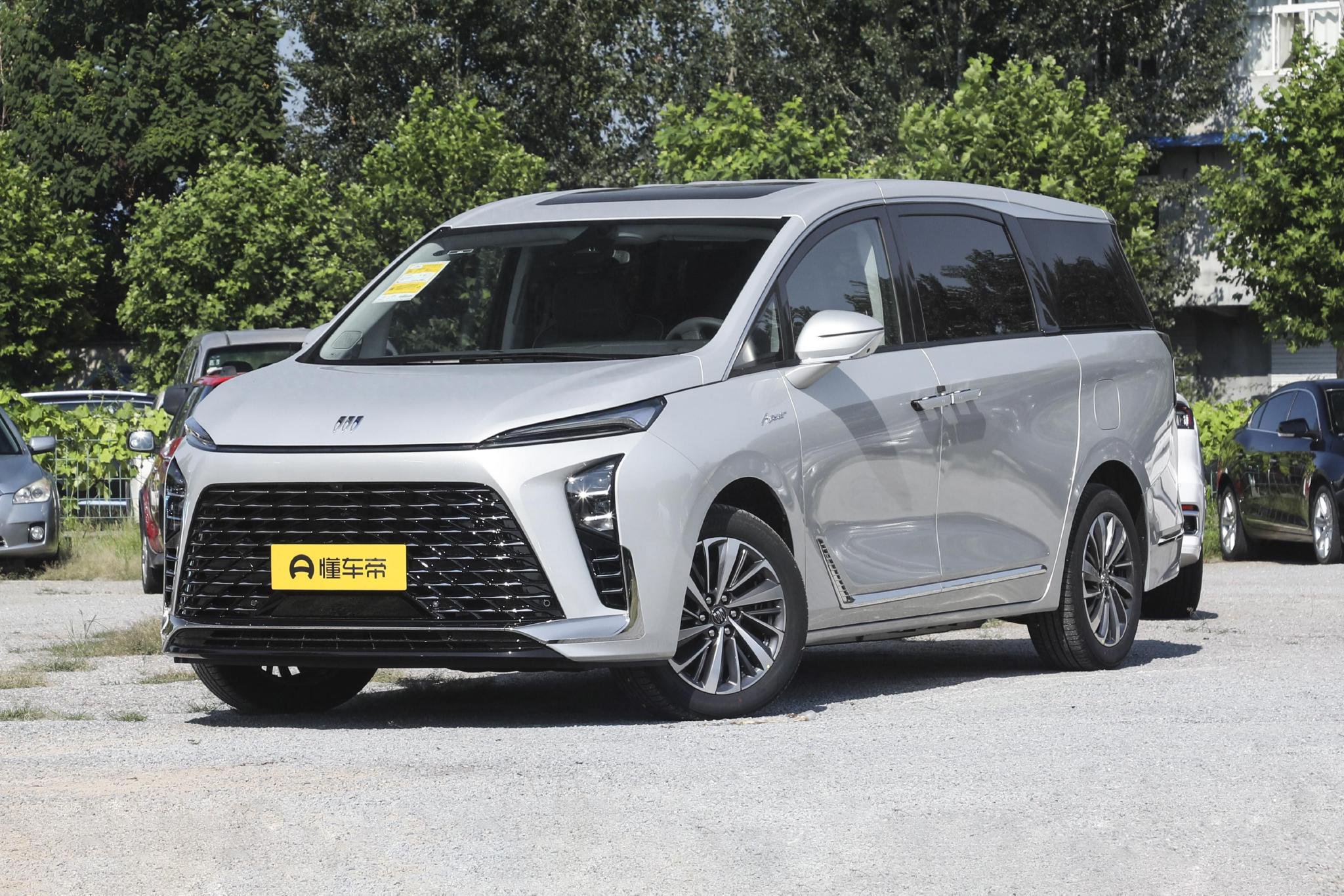 2026 款GL8 PHEV 三车型选购:选对不花冤枉钱