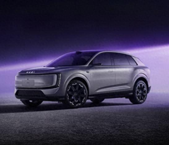 纯电SUV新标杆之争:奥迪E7X对比Model Y,德系豪华与科技的较量