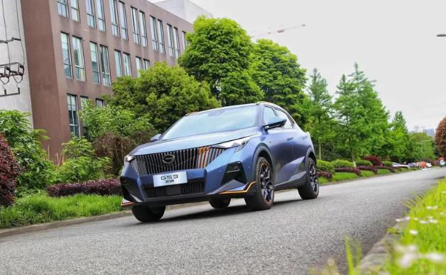 试驾传祺GS3·影速:适合年轻人的高性能SUV