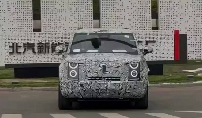 鸿蒙智行首款硬派SUV？ 享界新车谍照曝光