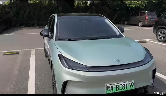 全场景试驾极狐T1