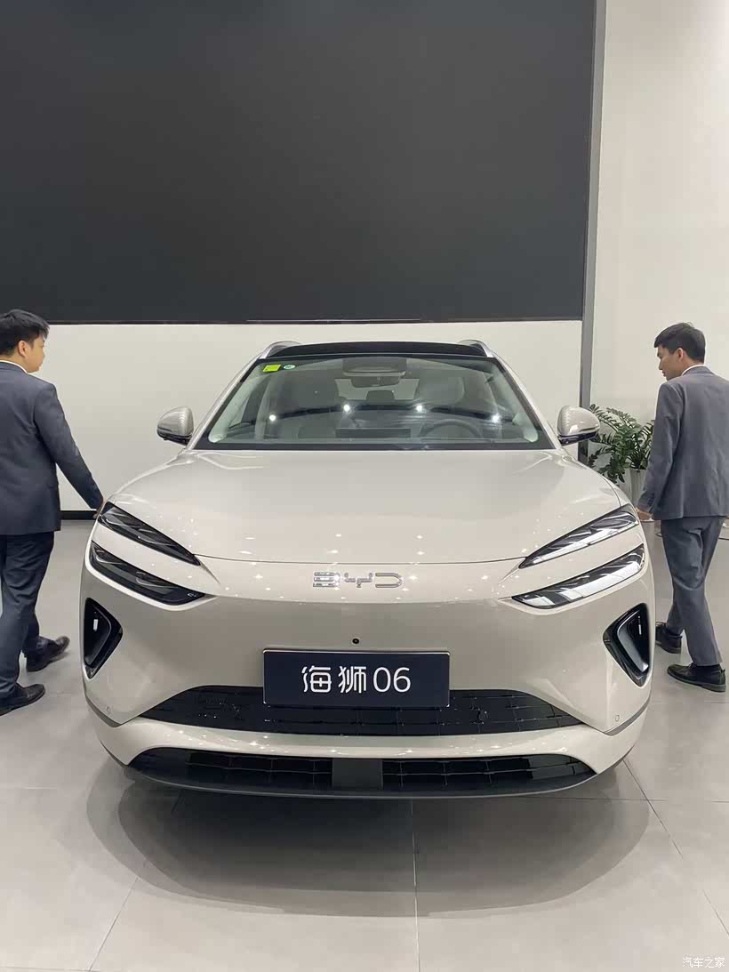 海狮06EV闪充版实测!#比亚迪闪充充电快到离谱,纯电真香!