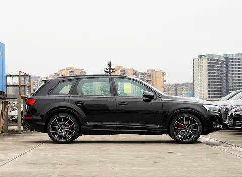 德系豪华SUV三强争霸:Q7/GLE/X5谁才是公路王者?