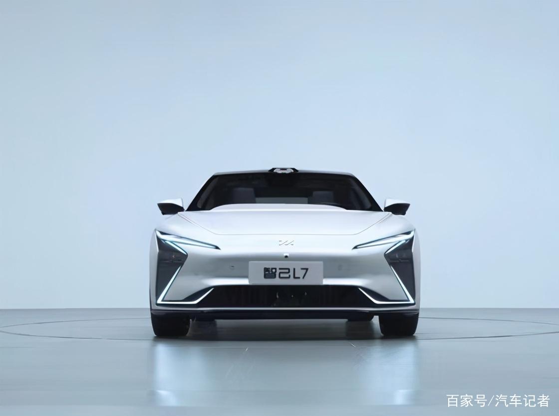 中国最壕电动轿车定名L7 智己品牌或开启中国豪华车元年