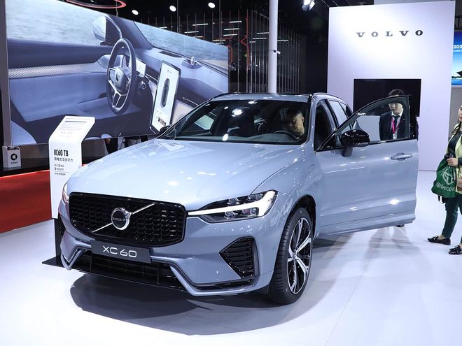 沃尔沃 XC60 “放大招”！最高优惠 23.90 万，你会选择它吗？|suv|豪华车|沃尔沃xc60_订阅