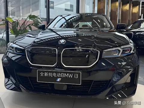 不到20 万买宝马 i3?老车主:肠子悔青了!