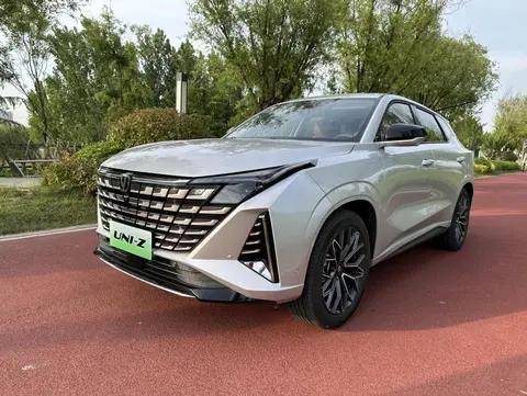 长安UNi-Z，插混SUV，500bar高压缸内直喷