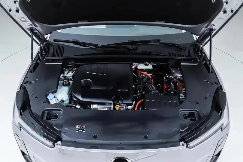 沃尔沃XC70感恩版实测:纯电116km 综合续航超1200km