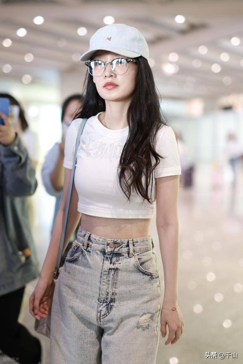 李沁:在时光长河中雕琢的“宝藏女孩”_角色_黄金期_于热