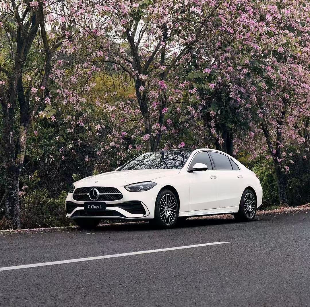售价29.99万元 奔驰C 260 L运动轿车经典版上市 | BitAuto
