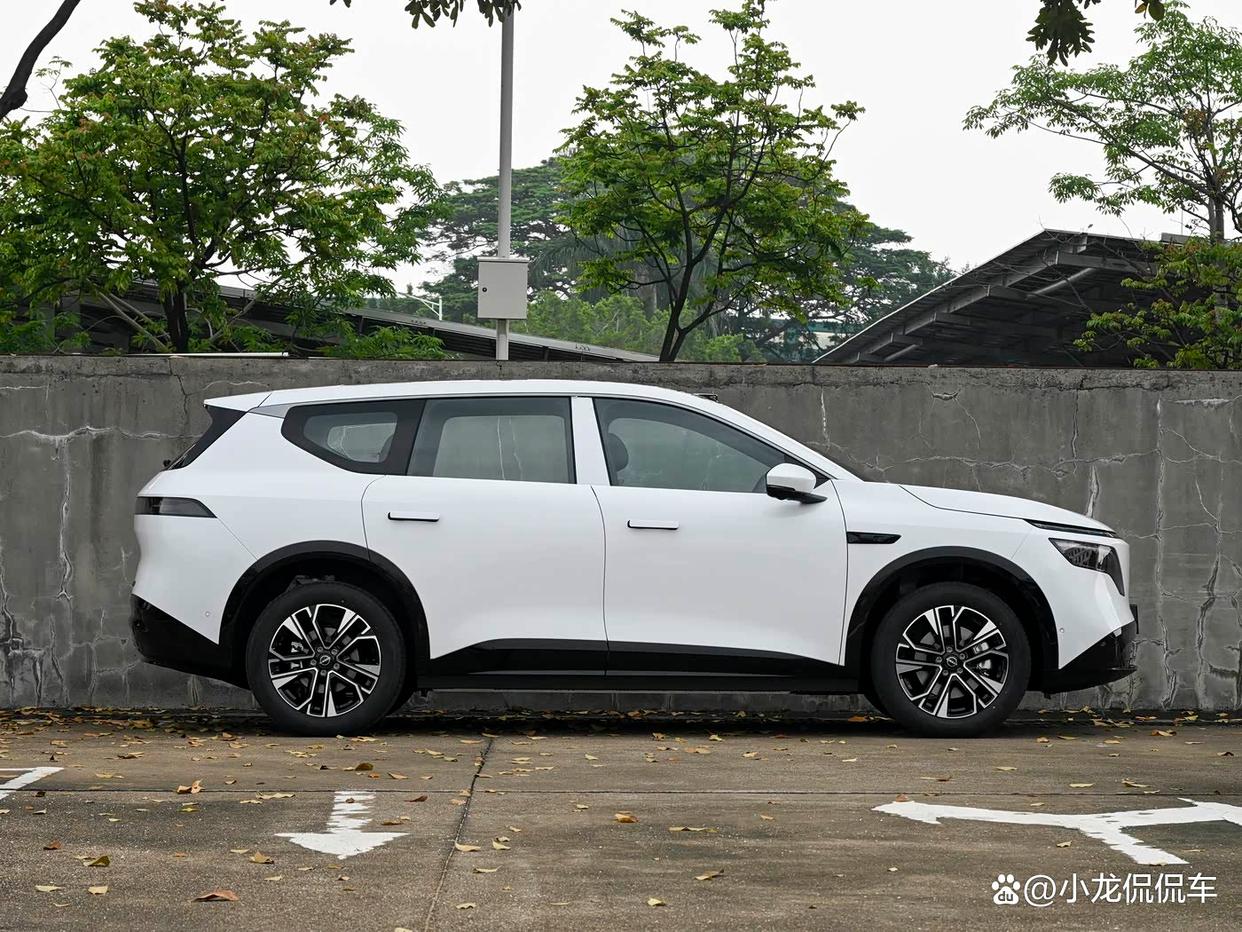 2026年4月将上市的两款新能源中大型SUV