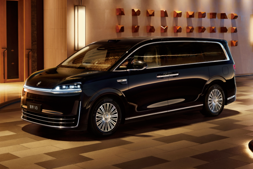 【E汽车】智界V9官图发布