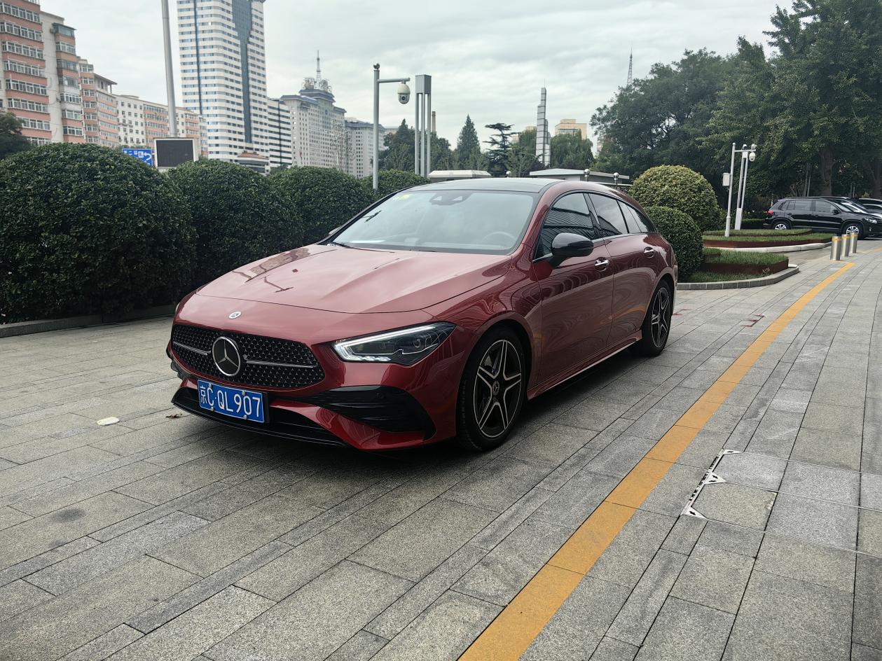 奔驰CLA260 4MATIC试驾体验:轿跑美学与性能的完美交融