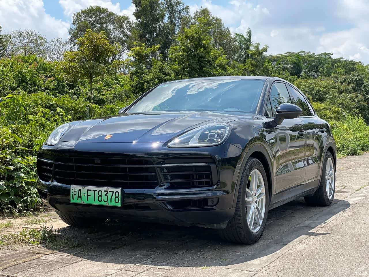 新世代型男,试驾保时捷Cayenne E-Hybrid Coupe