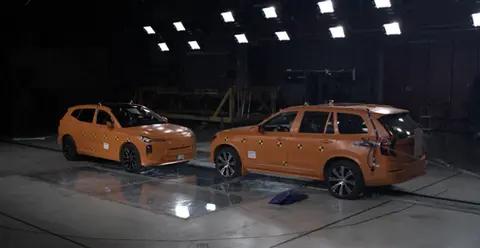沃尔沃全新XC70对撞“公路坦克”XC90，谁赢谁输?