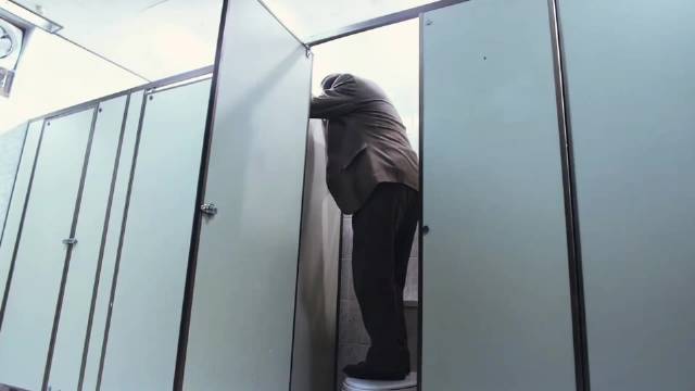 韩国最不敢二刷的虐心电影，真实事件改编看完浑身发抖《熔炉》