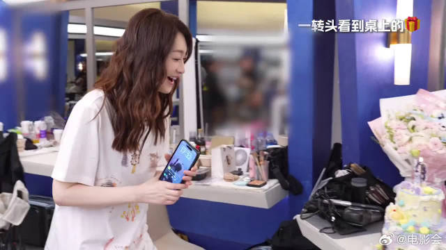 李小冉生日vlog看得我嘴角疯狂上扬！