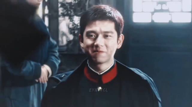 《人生若如初见》开播一周年，李现饰演梁乡展现晚清贵胄悲剧