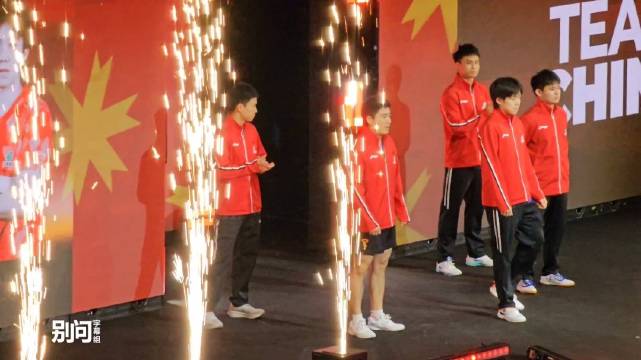 国乒伦敦世乒赛双冠，莎莎曼昱梁靖崑林诗栋王楚钦集体爆发