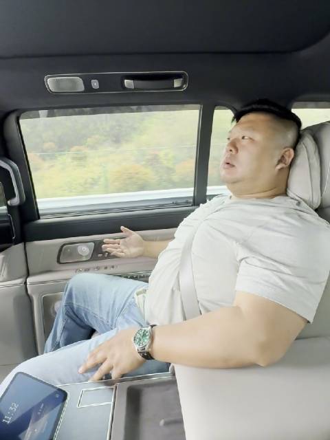 蔚来ES9后排隔音实测，原片直出无降噪