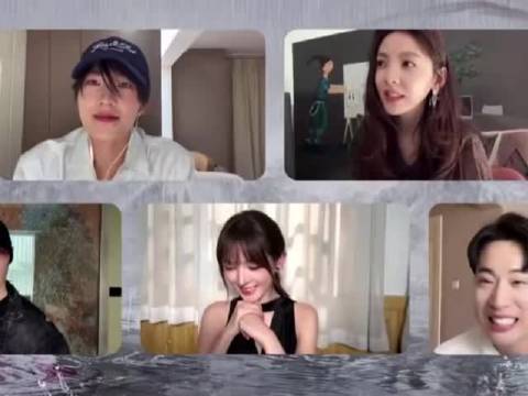 杨洋展昭猫猫直播萌翻观众，方逸伦搞笑模仿表情包