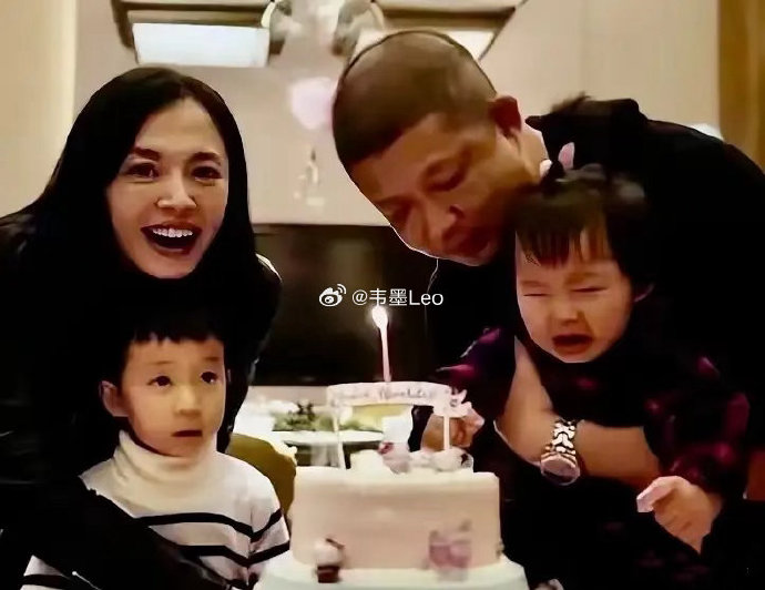 姚晨作为单亲妈妈，如何平衡事业与带娃？