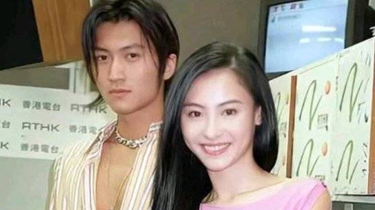 王晶揭谢霆锋张柏芝离婚真相,片场争吵产房煎熬致婚姻破裂