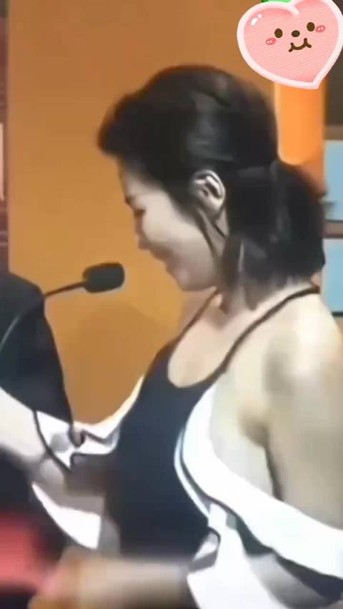刘涛展现优雅女性魅力