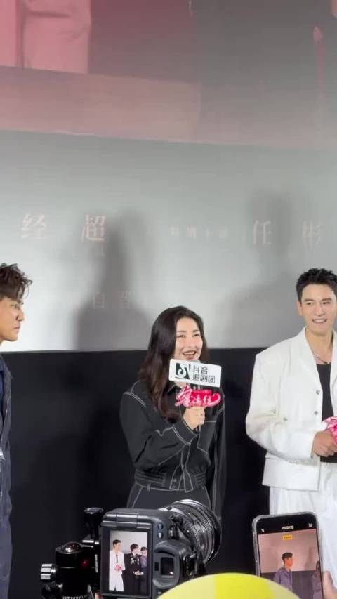 回眸一笑百媚生，我们朱珠最倾城 蜜语纪蜜语纪朱珠