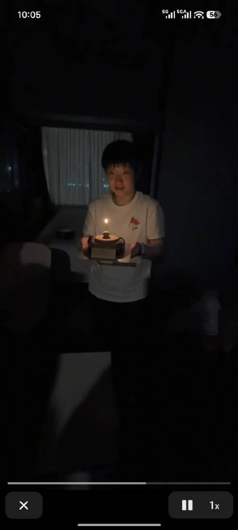 每次看到这个视频都会很想哭
