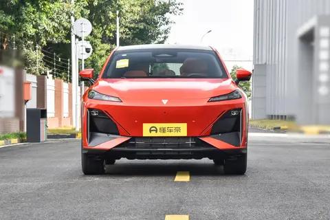 体验全新深蓝S07:科技智能中型SUV 的续航、动力与舒适性全面解析