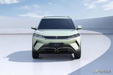 智驾平权与经济性兼备：2025款比亚迪元UP全面解析与用车成本测算