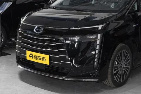 传祺E8 PHEV PRO+ 家用MPV的优选 ！七座满足大家庭多样化出行需求 ！