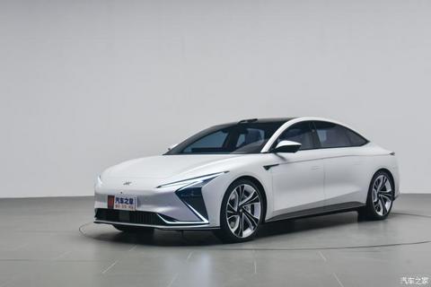 2022年上半年交付 智己首款轿车定名L7-第一电动网