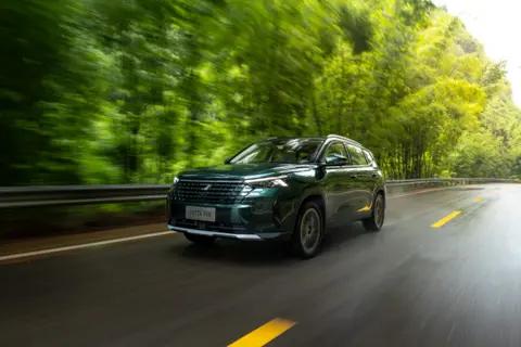 重磅上市!捷达 VS8 9.59 万起,德系品质开启家庭出行新篇