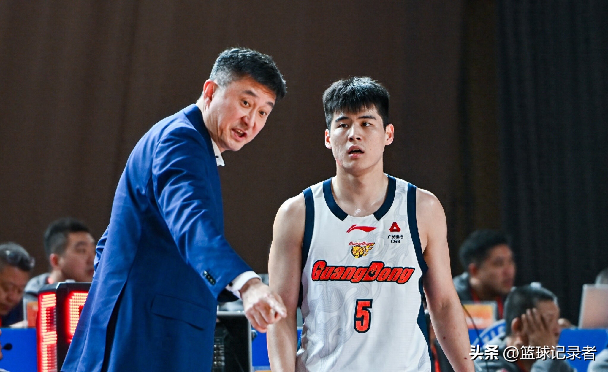 输北京连续2年止步8强 杜锋语出惊人！我们11个总冠军 有队1个没有