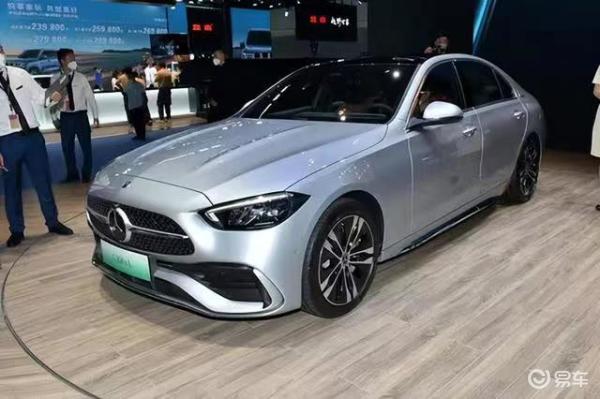2022成都车展:新款奔驰C级PHEV 正式上市