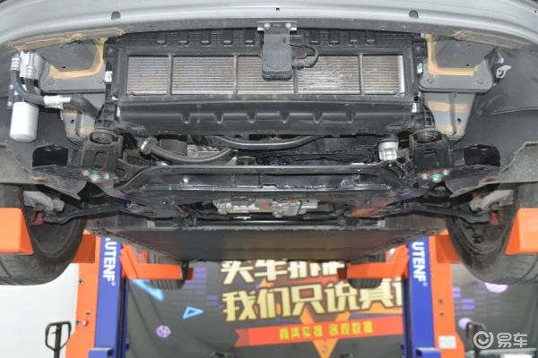 这辆方程豹钛3的底盘情况如何